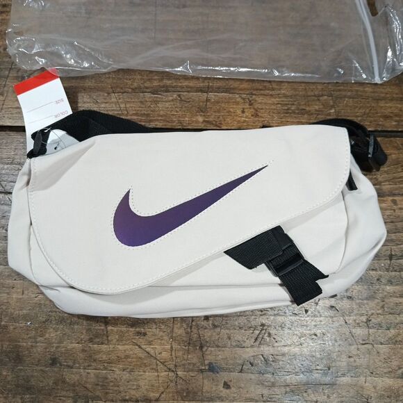 Nike Bag Crossbody Messenger NWT Purse Ivory Swoosh Adjustable - Picture 2 of 7
